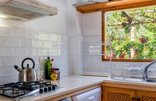Orgiva Villa | Large Country House With Spacious Gardens and Large Pool (aircon & fibre optics)