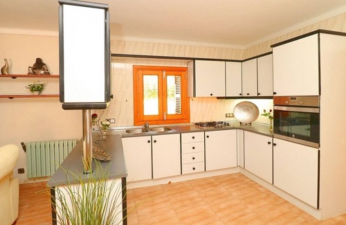 Campos Villa | Large Countryside Villa with Self Contained Apartment, Private Pool, 15 mins to Fantastic Beaches!