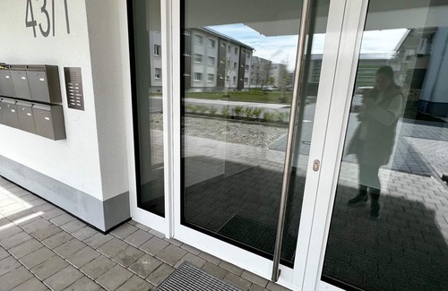 Mietersheim Apartment | Large COZY 4-room apartment with balcony *near Europa Park*