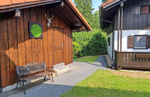 Kattersdorf Apartment | Large, cozy vacation home (94 m²) with free WiFi and terrace