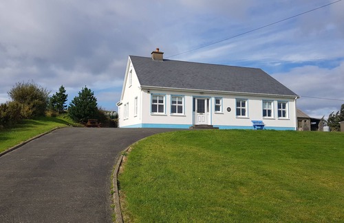 Lettermacaward House | Large detached family house close to a famous beach and a great base for touring