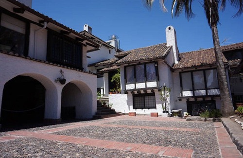 La Paz House | Large Double In Gated Condo -la Paz