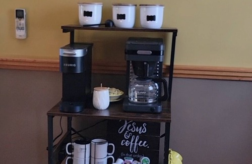 Marklesburg House | Large Family Home Located 1 Mile From Aitch Boat Launch On Raystown Lake