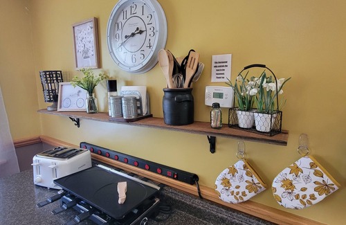 Marklesburg House | Large Family Home Located 1 Mile From Aitch Boat Launch On Raystown Lake