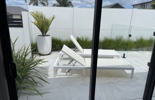 Papamoa Beach House | Large family home in Papamoa