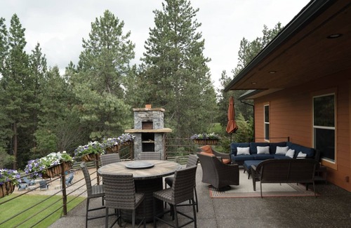 Bigfork House | Large Family Home w/Hot Tub, Games, Near Bigfork