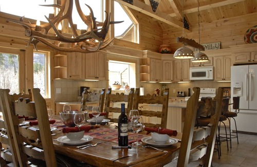 Hermosa House | Large Family Home with Acreage in Beautiful Animas Valley [CO Lic. 02872172-000]