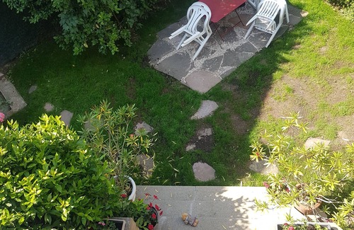 Cachan House | Large family home with garden, 20 minutes from Paris by RER