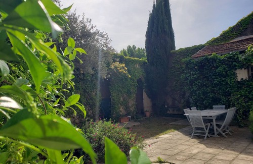 Donzere Villa | Large family house in a 19th century Hôtel Particulier