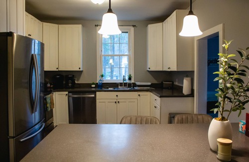 Newfoundland Other | Large Farmhouse near Pocono attractions! Ping-pong and Pool tables included.