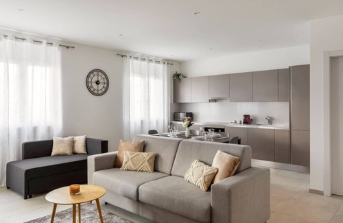 Lugano Apartment | Large flat for up to 8 people with parking & AC