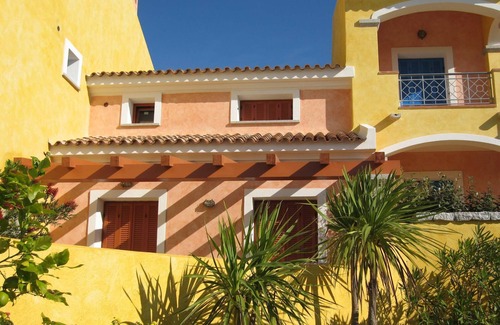 Porto Pozzo House | Large four-room apartment, residence with swimming pool, 350 meters from the beach, SEA VIEW