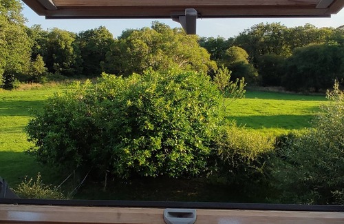 La Vraie-Croix House | Large gîte 15 pers. with private pond, nature & quiet 20 min from Morbihan beaches