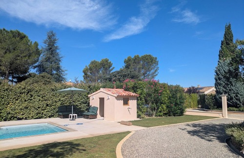 Mazan Villa | Large gîte close to the Mont Ventoux