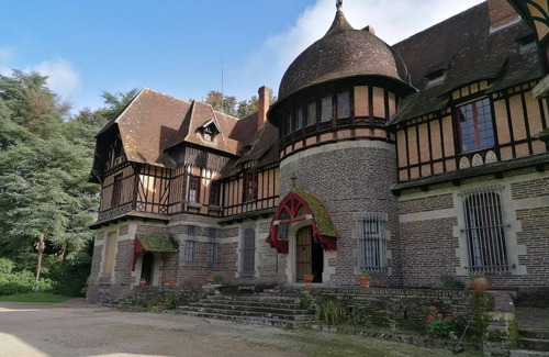 Paimpont House | Large gîte in the heart of the Brocéliande forest, unique view of the Pas du Houx pond