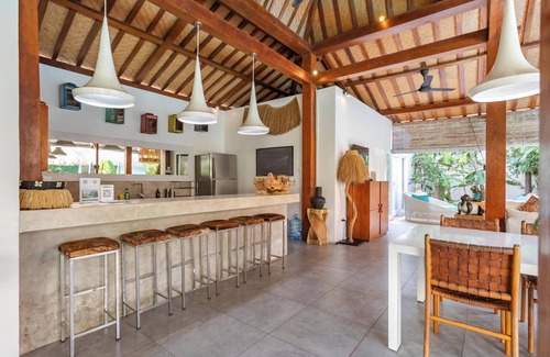 Drupadi Villa | Large group Villa in Seminyak for 24 people