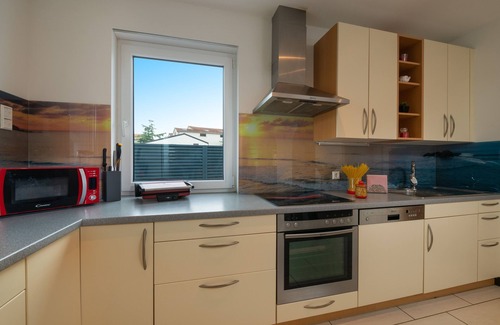 Musalez House | Large heated pool, sauna, jacuzzi, charging station for electric vehicles 22kW