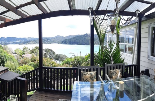 Whangaroa Apartment | Large Holiday Apartment overlooking the harbour