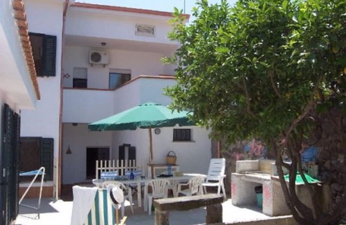 Flussio House | Large holiday home a few KM from the sea. Ideal for families or groups. Wifi