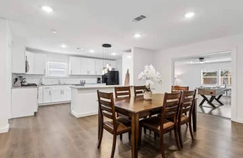 Irving House | Large home centrally located with pool and games room.