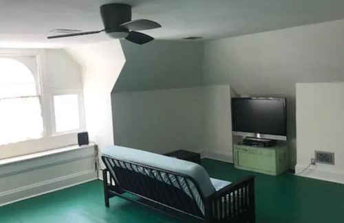 Sharpsburg House | Large Home on a Quiet Street: Close to Downtown and Oakland