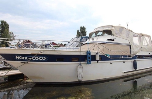 La Ferte-sous-Jouarre Boat Rental | Large houseboat on the Marne, ideal for a family!