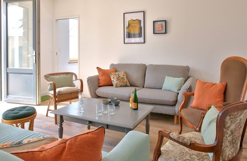 Plovan House | Large house and park for 10 with your family