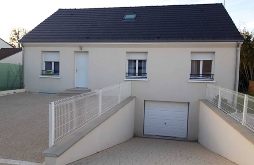 Saint-Laurent-Nouan House | Large house near Chambord and the Loire