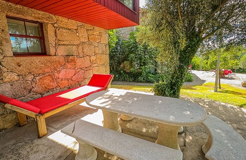 Santa Luzia House | Large House in Amares | Groups, Families, Gatherings
