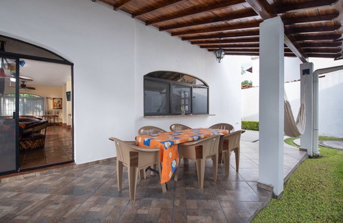 Colima House | Large house in gated community walking distance to downtown.