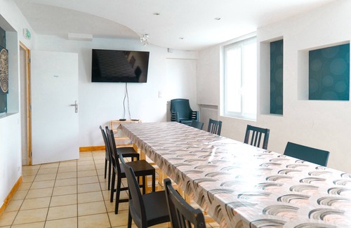 Deux Croix-Banchais House | Large house in the Deux Croix district of Angers - sleeps 15