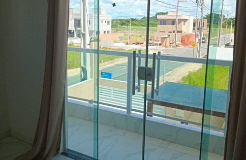 Arembepe House | Large house, inside a condominium with leisure infrastructure and close to the beach!