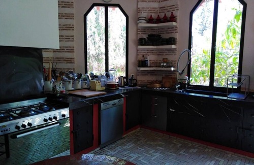 Menara House | Large house nestled in a magnificent one-hectare park