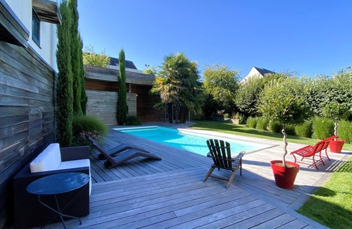 Saint-Avertin House | Large house with swimming pool on the banks of the Cher