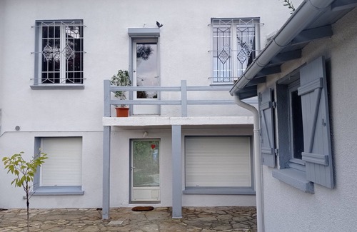 La Terrasse House | Large independent apartment. 10 minutes from center of Toul. Garden and psicine