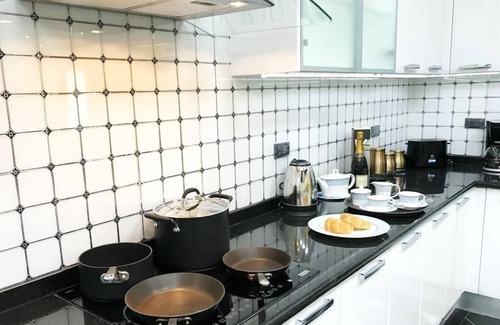 Khlong Ton Sai Condo | Large Luxury Riverside Penthouse. 5 Star hotel area, close to Skytrain,