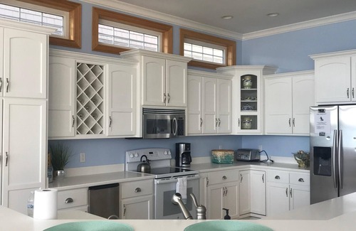 Enchanted Hills House | Large Lakefront, 5 bdrm, 5 bath, Elevator, Pure Sand Bottom Great for Swimming