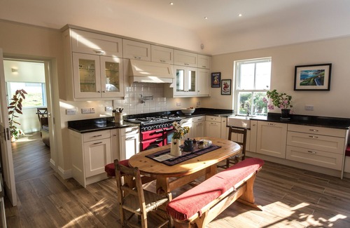Lisdoonvarna House | Large luxurious house view of Cliffs of Moher modern home sleeps 6 all en suite