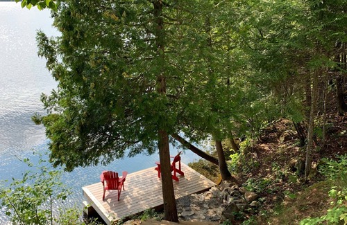 Labelle House | Large luxury cottage with hot tub sauna high speed Internet near Mont-Tremblant