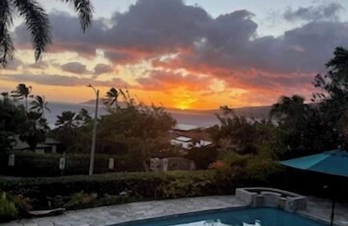 Honolulu House | Large Luxury Home w/pool and Ocean Views. Special discounted rate March 2025