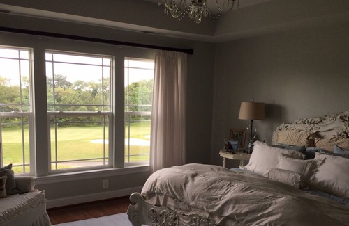 Cambridge House | Large Luxury Townhouse with Elevator adjacent to the Chesapeake Hyatt