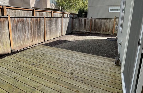 Eugene House | Large, modern, centrally-located and pet friendly home