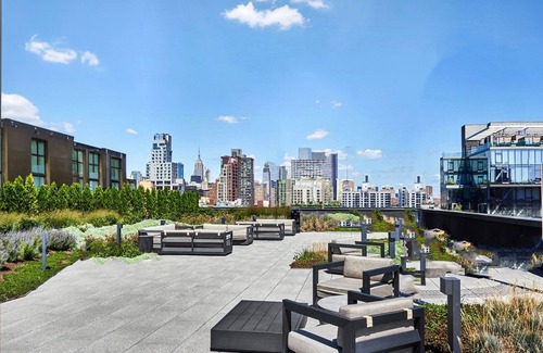 Lower East Side Apartment | Large Modern Guest Suite - Private Terrace - Manhattan