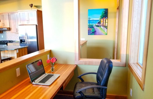 Happy Camp Hideaway House | Large, Modern, Ocean-view home with HOT TUB just steps to the beach!