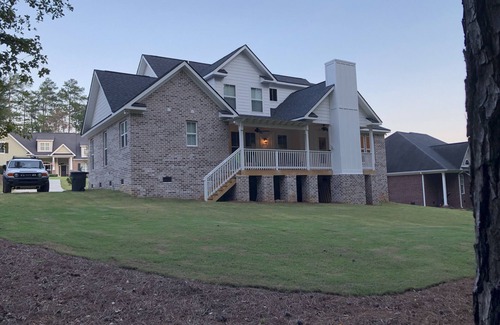 North Augusta House | Large New Custom Home, Minutes to the Course