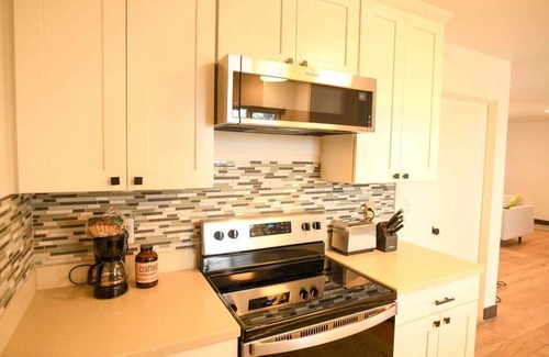 Moose Can Gully House | Large, newly renovated home in Missoula