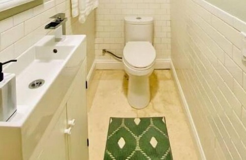 Victorville House | Large Pool home, quiet neighborhood, Spacious