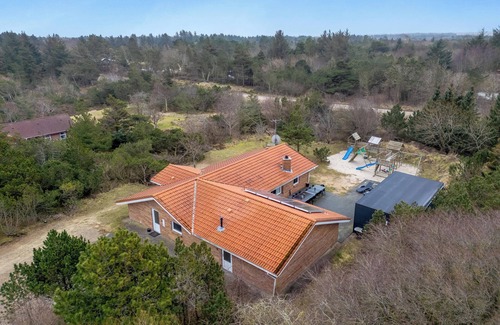 Lodbjerg Hede Cottage | Large pool house with activity room - 1014