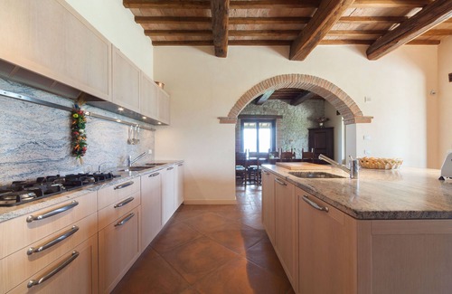 Avigliano Umbrio Villa | Large pool, scenic views, villa + guest house. Gym, Billiard room, pizza oven