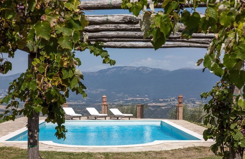 Avigliano Umbrio Villa | Large pool, scenic views, villa + guest house. Gym, Billiard room, pizza oven